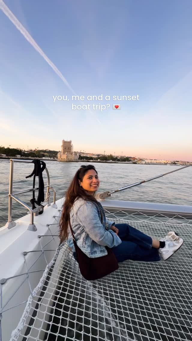 🌅 The most magical way to end your day? Watching the sunset from a catamaran at sea. ⛵✨

💛 What’s included:
• Scenic sunset catamaran cruise
• Stunning coastal views 🌊
• Relaxed onboard atmosphere with music 🎶
• Complimentary drink 🍾

💰 From €25 per person (price may vary by date and availability).

🔗 DM “boat” to get the booking link.

#sunsetcruise #catamarantours #lisbon #visitlisbon #travel