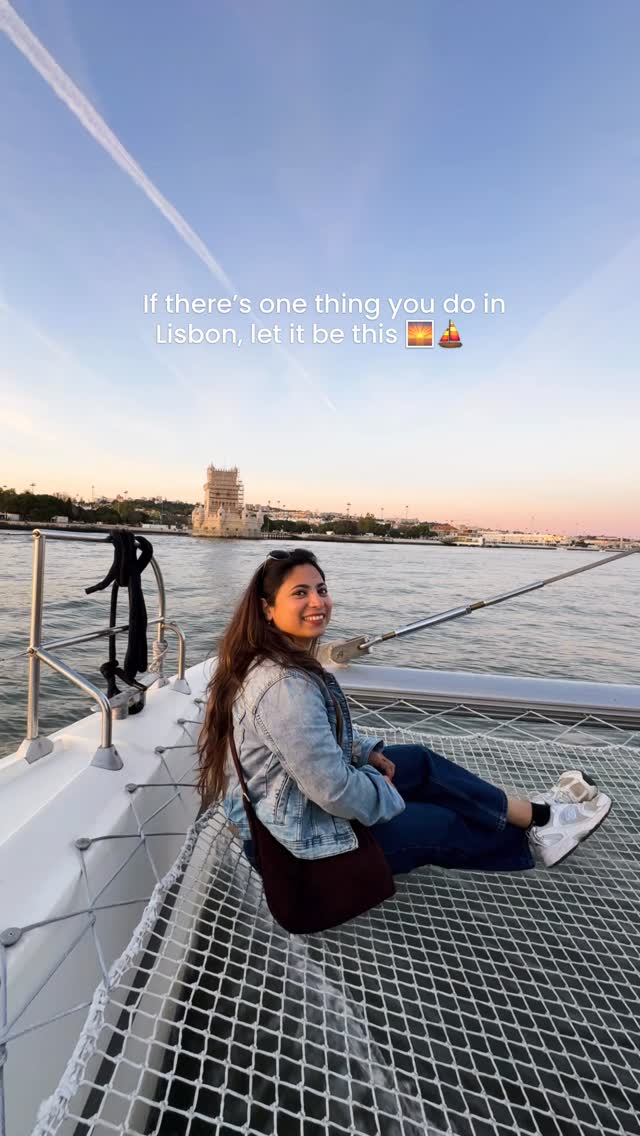 The most magical way to end your day in Lisbon!! Watching the sunset from a catamaran at sea. ⛵✨

💛 What’s included:
• Scenic sunset catamaran cruise
• Stunning coastal views 🌊
• Relaxed onboard atmosphere with music 🎶
• Complimentary drink 🍾

💰 From €25 per person (price may vary by date and availability).

🔗 DM “boat” to get the booking link.

#sunsetcruise #catamarantours #lisbon #visitlisbon #travel