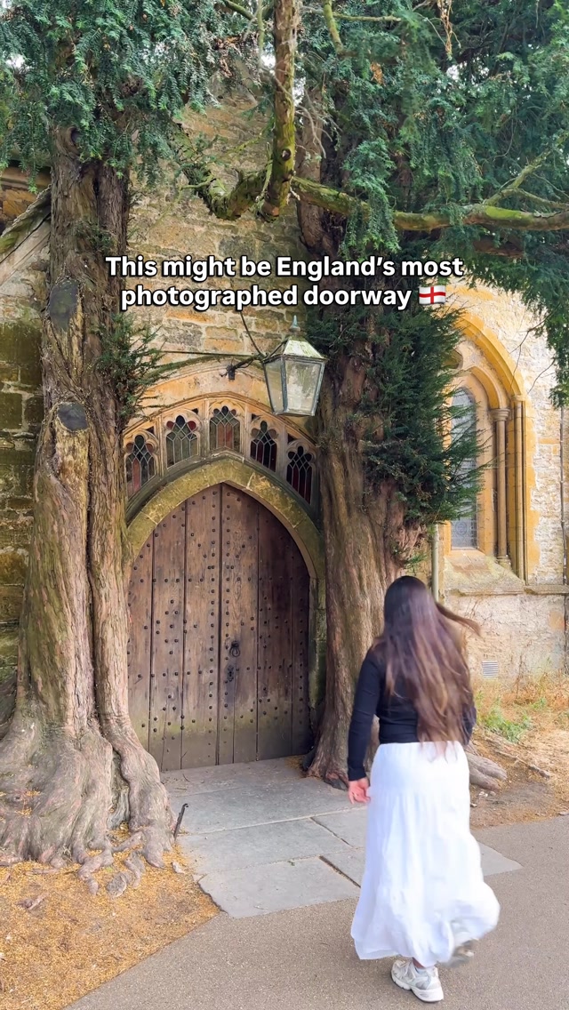 This might be England’s most photographed doorway… 🏡

Hidden in the Cotswolds, this tiny doorway at St Edward’s Church has become one of the area’s most recognisable spots - especially with the ancient yew trees growing around it. 🌿

And this is exactly why I love exploring England - there are so many beautiful little places you’d never know existed.

📍 Stow-on-the-Wold, Cotswolds

Follow me for more hidden gems, beautiful day trips & places worth adding to your England bucket list.

📌 Save this for your Cotswolds trip and send it to someone who’d love this place.

#StowOnTheWold #Cotswolds #CotswoldsEngland #EnglandTravel #UKTravel

Stow on the Wold, Stow on the Wold doorway, St Edward’s Church, Cotswolds hidden gems, things to do in the Cotswolds, Cotswolds itinerary, places to visit in the Cotswolds