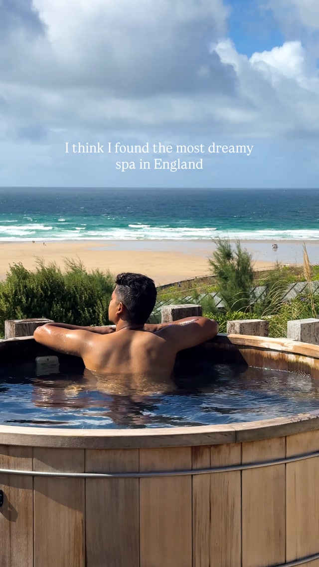 I think I found the most dreamy spa in England 🌊🧖‍♀️

Imagine relaxing in a clifftop sauna, taking a dip in a natural outdoor pool and enjoying views of the Atlantic. This is the kind of place that makes you want to slow down and forget about everything for a while.

The Scarlet is an adults-only eco hotel in Cornwall, with an indoor pool, outdoor reed pool, steam room and clifftop cedar sauna. 🌿

✨ Good to know:
📍 The Scarlet, Mawgan Porth, Cornwall - TR8 4DQ
🧖‍♀️ Spa facilities are included for hotel guests during their stay.
💷 Spa days are available to book separately, with options starting from around £145 per person (prices vary by package and date).

Comment SPA and I’ll send you the link to check it out.

#TheScarletHotel #Cornwall #CornwallTravel #EnglandTravel #UKSpa SpaDay LuxuryStaycation CornwallStaycation

The Scarlet Hotel spa Cornwall, adults only spa England, Cornwall spa day, Mawgan Porth, clifftop sauna, natural outdoor pool, luxury spa UK, Cornwall staycation